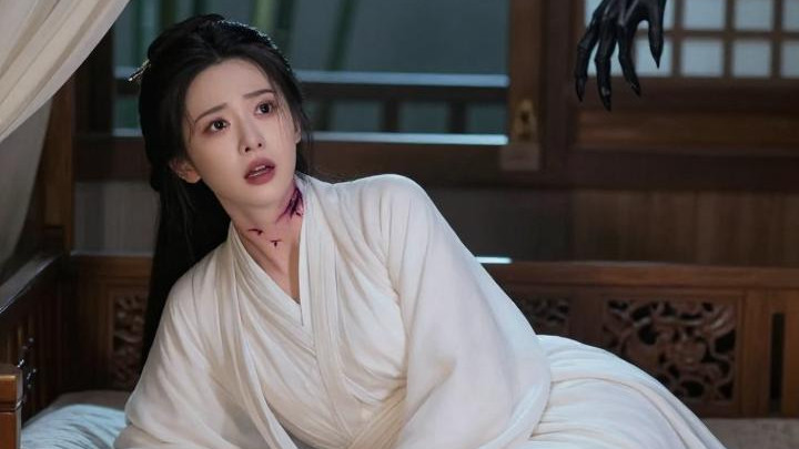 清代奇案：美女夜夜被鬼手掐脖，脖留黑紫印，真凶竟藏房梁半月！