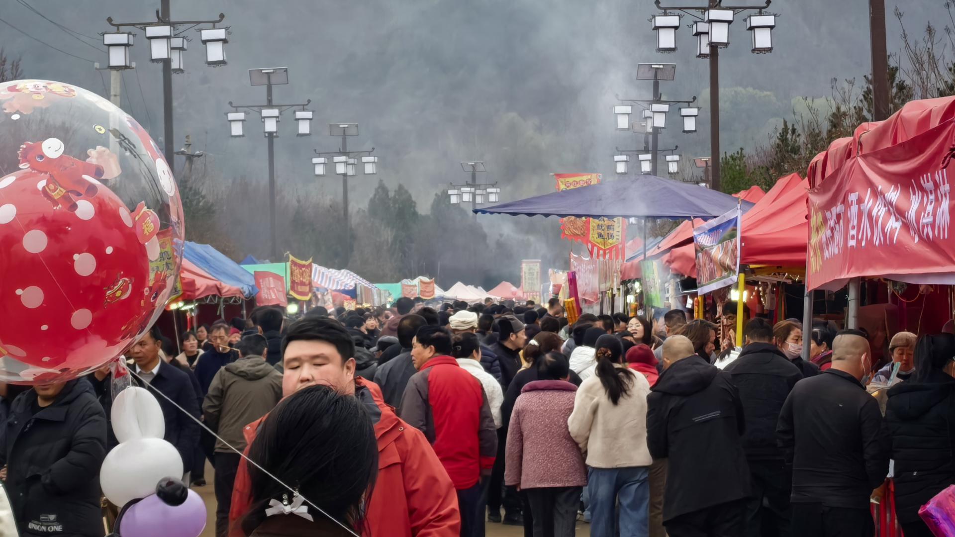 逛千年古会，看第二敦煌：一年一度的蓝田古会已经开始，赶紧耍来