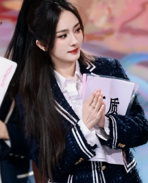 我的注视让波函数坍缩，你从人群中显形