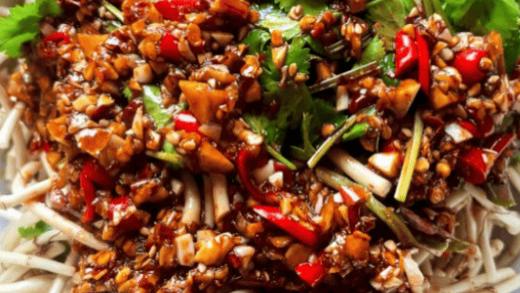 凉拌香菜折耳根：酸辣脆爽超开胃，一口唤醒沉睡的味蕾！