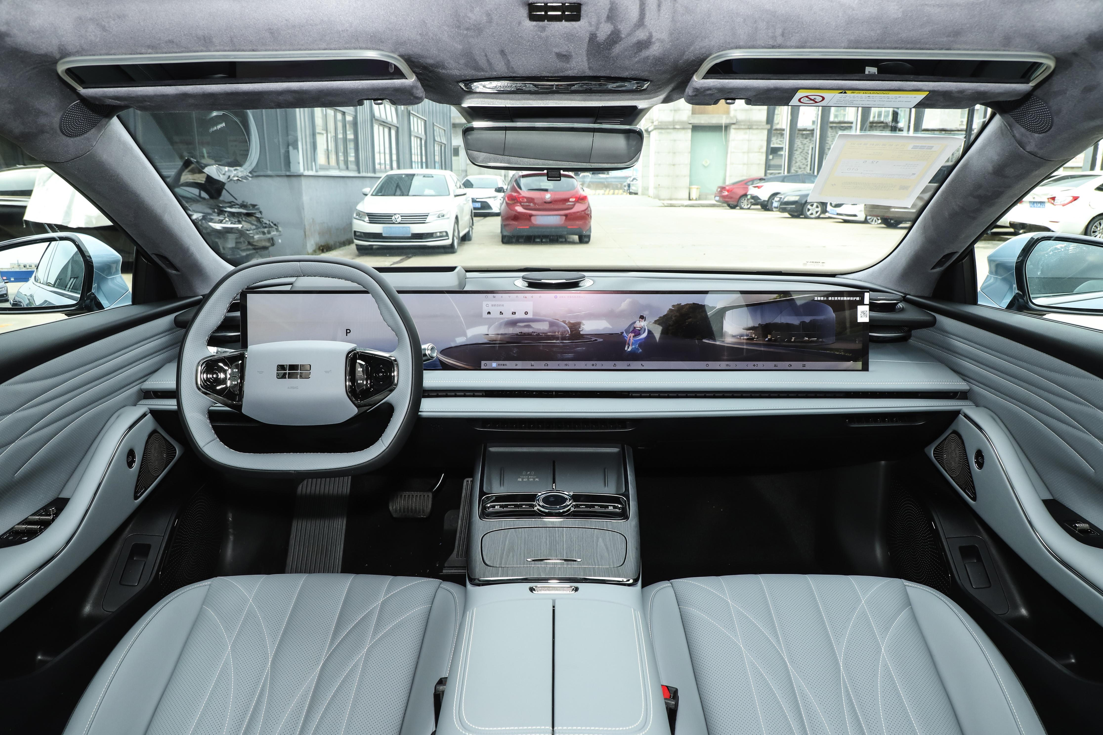 主流中型纯电轿车放在一块，优势短板各有千秋。比亚迪汉是均衡全能的居家标杆，车身气