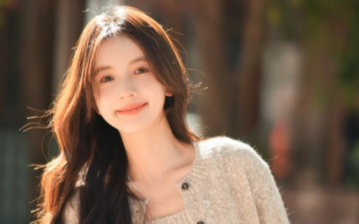 男子网恋3年被骗90万，其18岁女友被抓获后坦白：开始是真心，后来发现他太好骗了