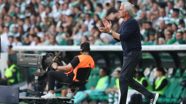 穆里尼奥遇冰火两重天，点球与反点球，绝杀与反绝杀，这就是足球