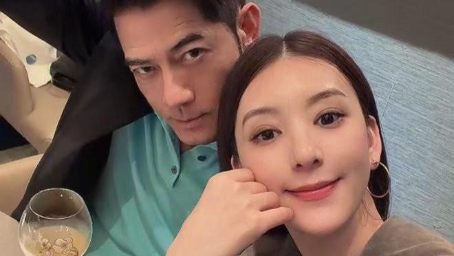 郭富城被吐槽结婚纪念日送235元礼物太抠门！方媛霸气护夫