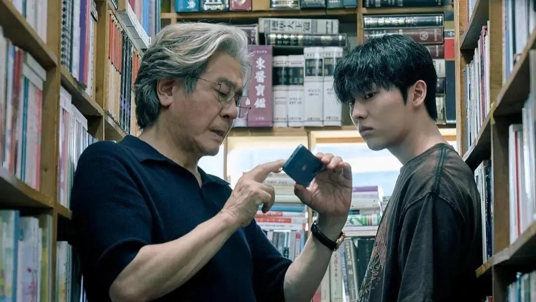 剧版《登堂入室》？网飞新剧《末行手记》的影像与叙事诡计全解析