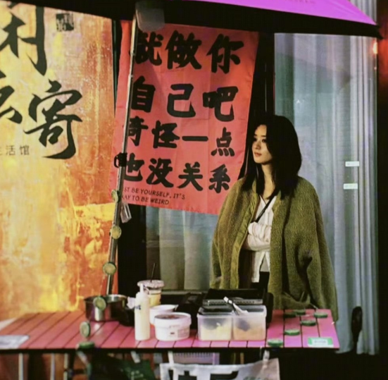 赵丽颖销声匿迹的这2个月用实际行动表明态度
在保护想想上，赵丽颖改变不了娱记，于