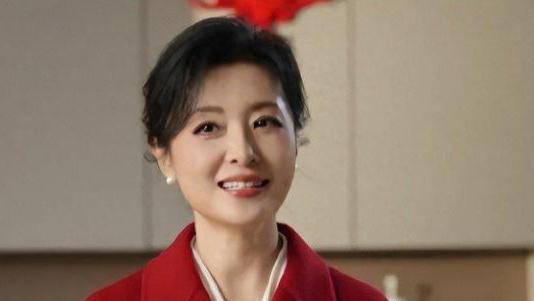 “央视一姐”周涛杀进短剧圈，与刘晓庆拉开距离