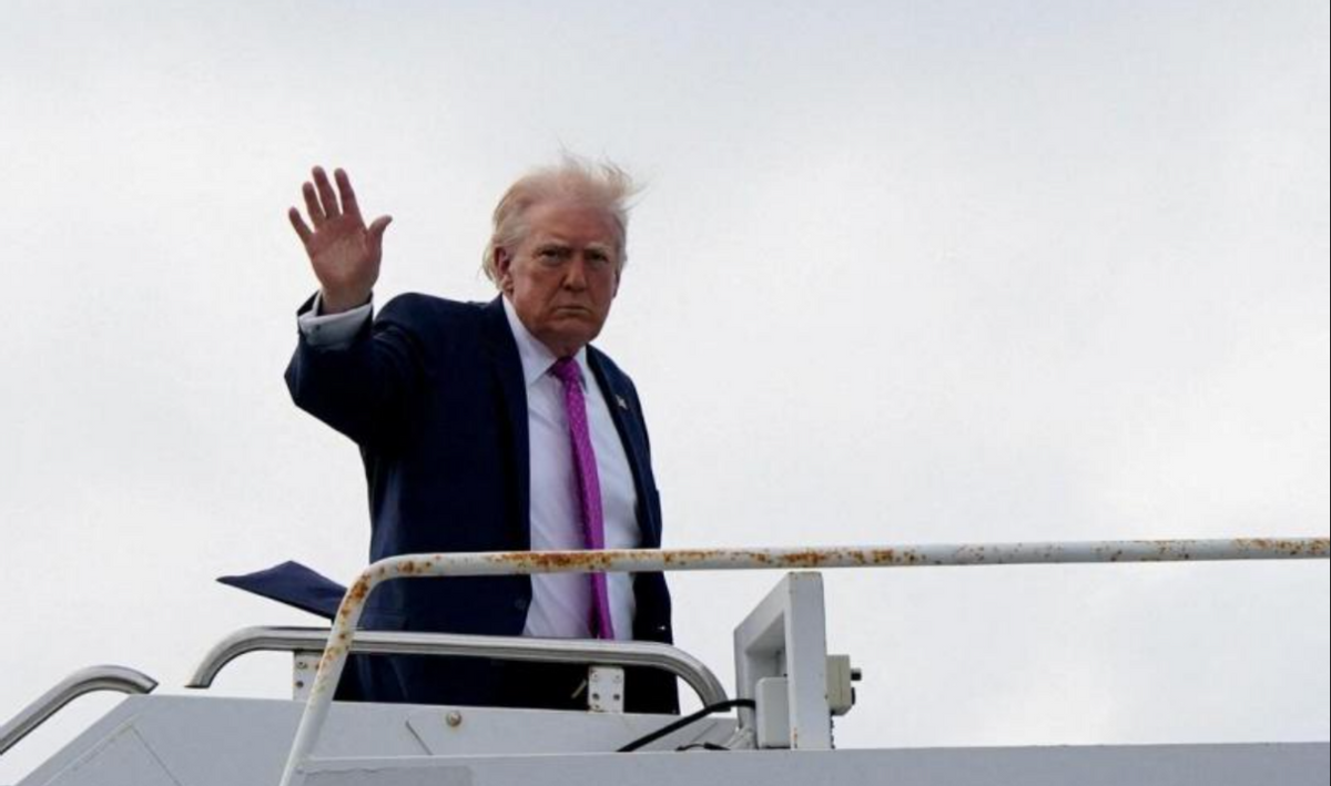 封锁海峡不到24小时，美伊放风第二轮谈判，特朗普心虚对华开绿