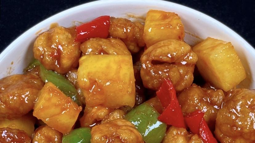 酸甜开胃！菠萝咕噜肉，孩子抢着吃，一学就会的家常美味