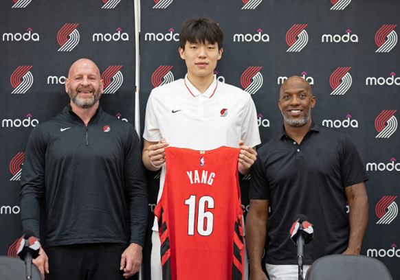 开拓者选择杨瀚森根本就是没想好

一个赛季过去了，“开拓者连续两年选克林根和杨瀚