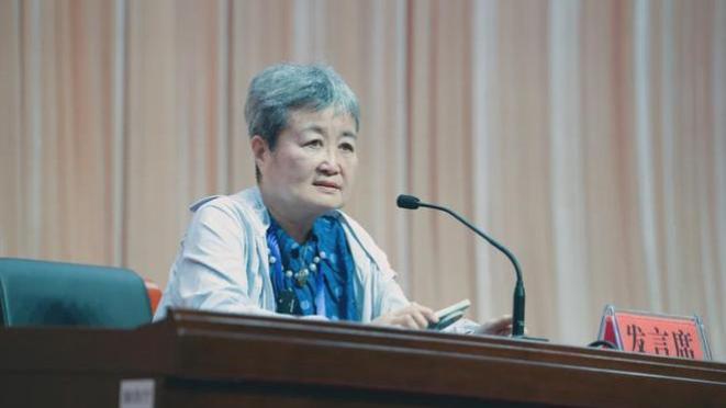 红船观察丨陈赓大将女儿回忆父亲长征中的一则小故事，台下500名孩子淌下眼泪