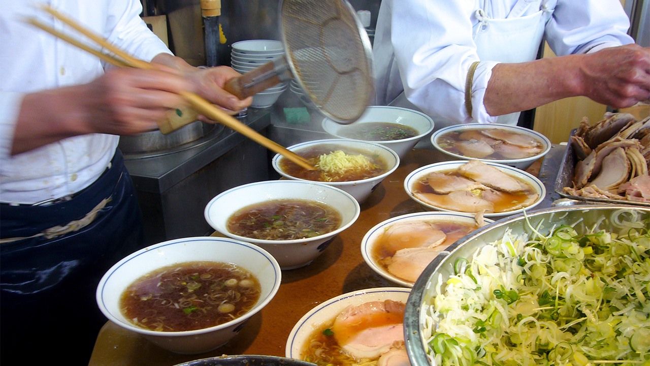 日本拉面“物美价廉”时代终结！大量拉面店破产，行业迎来大洗牌