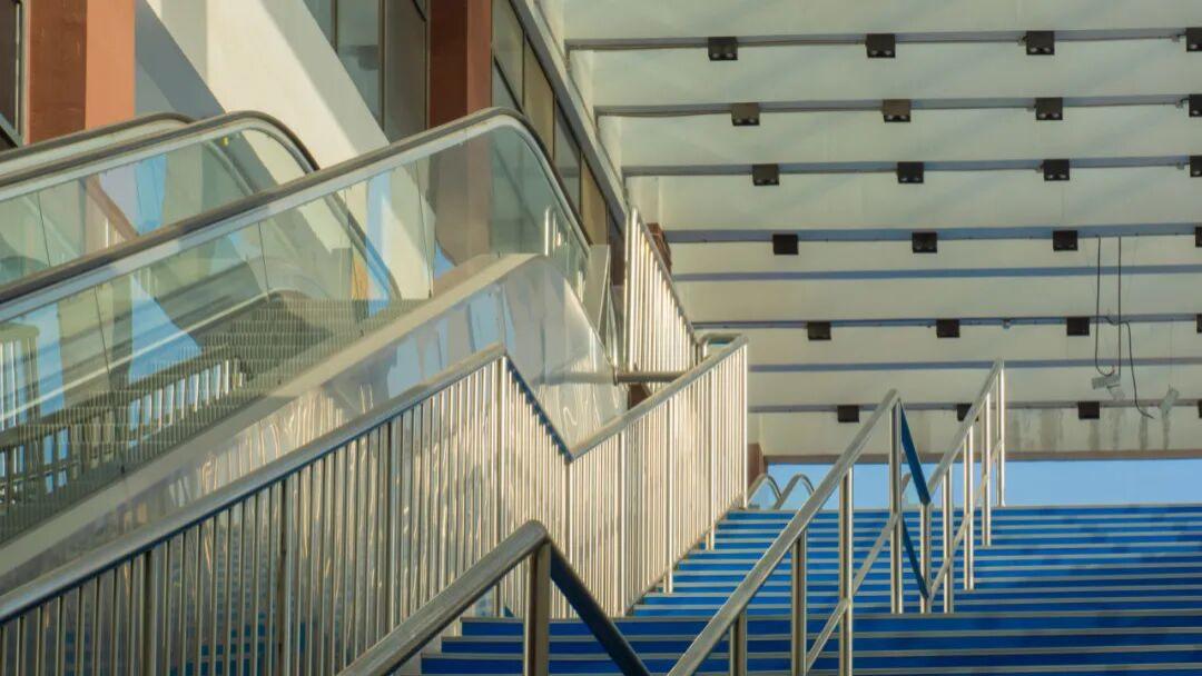 一眼沦陷！宝职的几何美学，藏不住的高级感