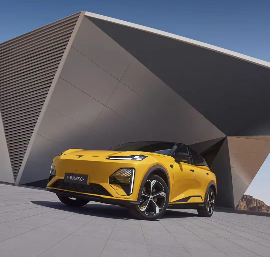 美系：我上不了桌，我就掀桌子
日系：我吃不了饭，就往锅里扔沙子
深蓝S07:我不