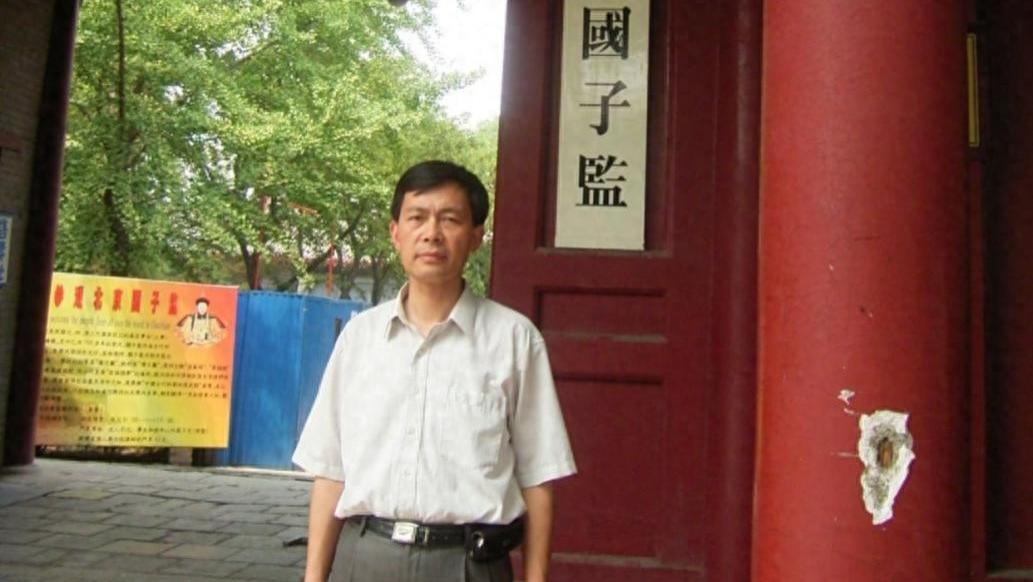 我的国子监老班长著名画家贾越云这六个唯一，堪称六枚美术金牌