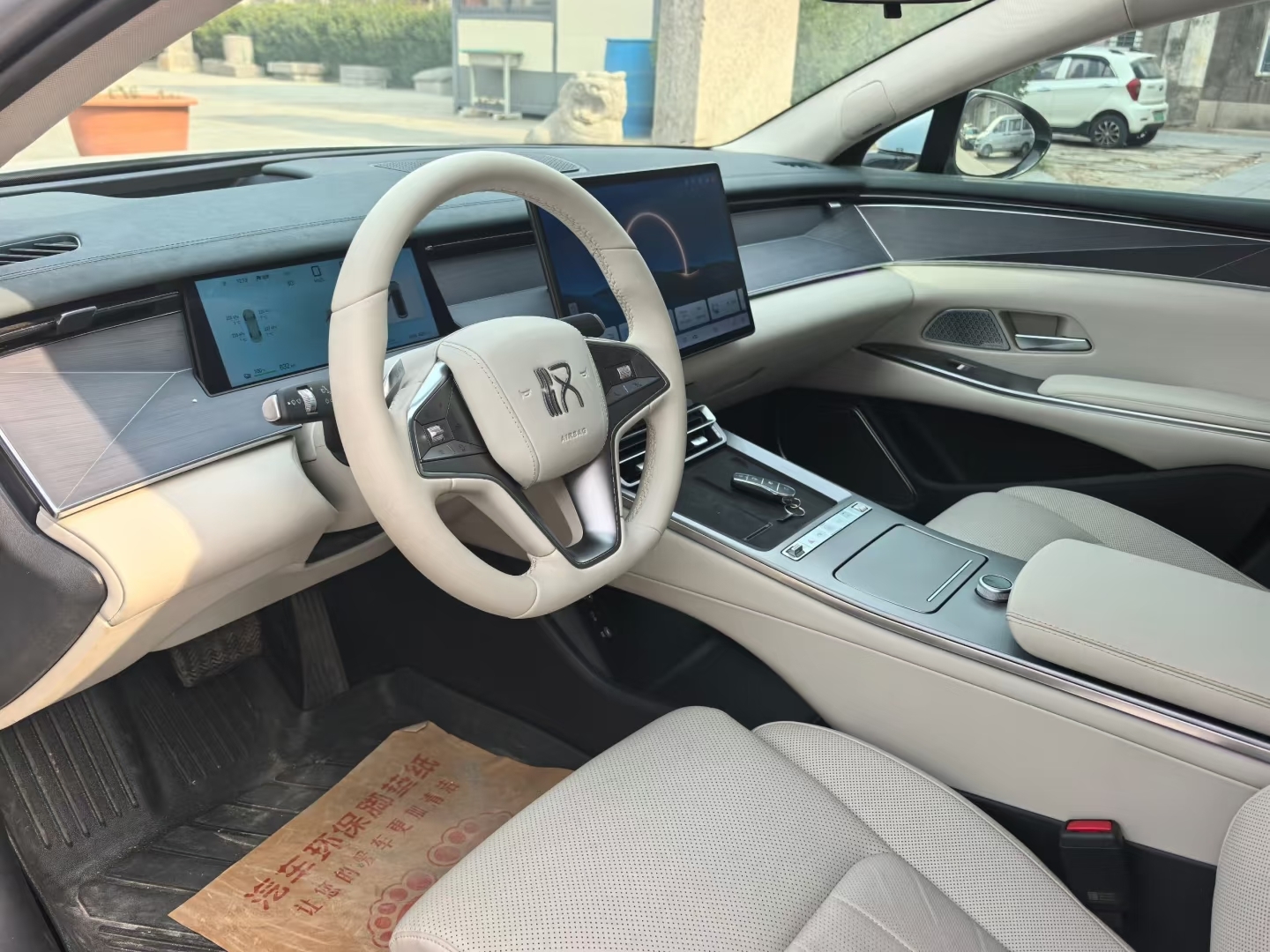 5款汉L才跑4000公里！带激光雷达旗舰版，这准新车况真香