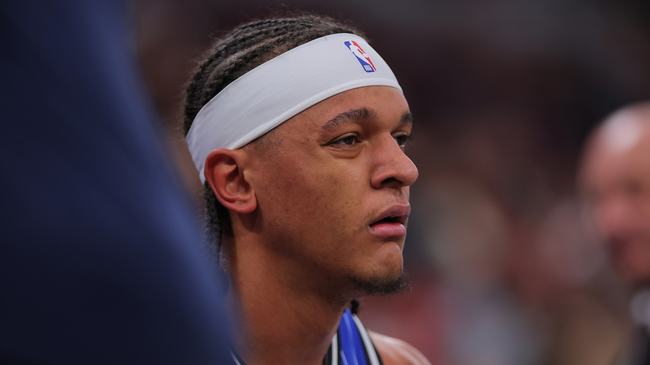 22投7中+三分5中0！班凯罗不值5年2.24亿！