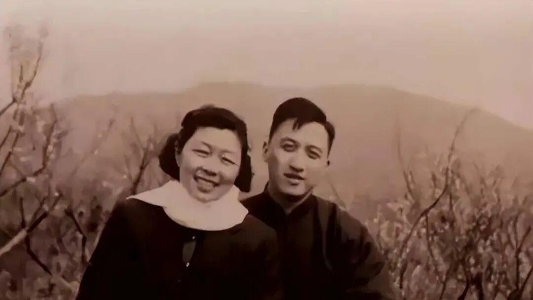 笑对沧桑，笔写赤诚：黄宗江的烟火与浪漫