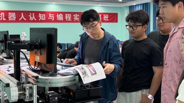 山东外事职业大学人工智能学院开展小学期项目实训