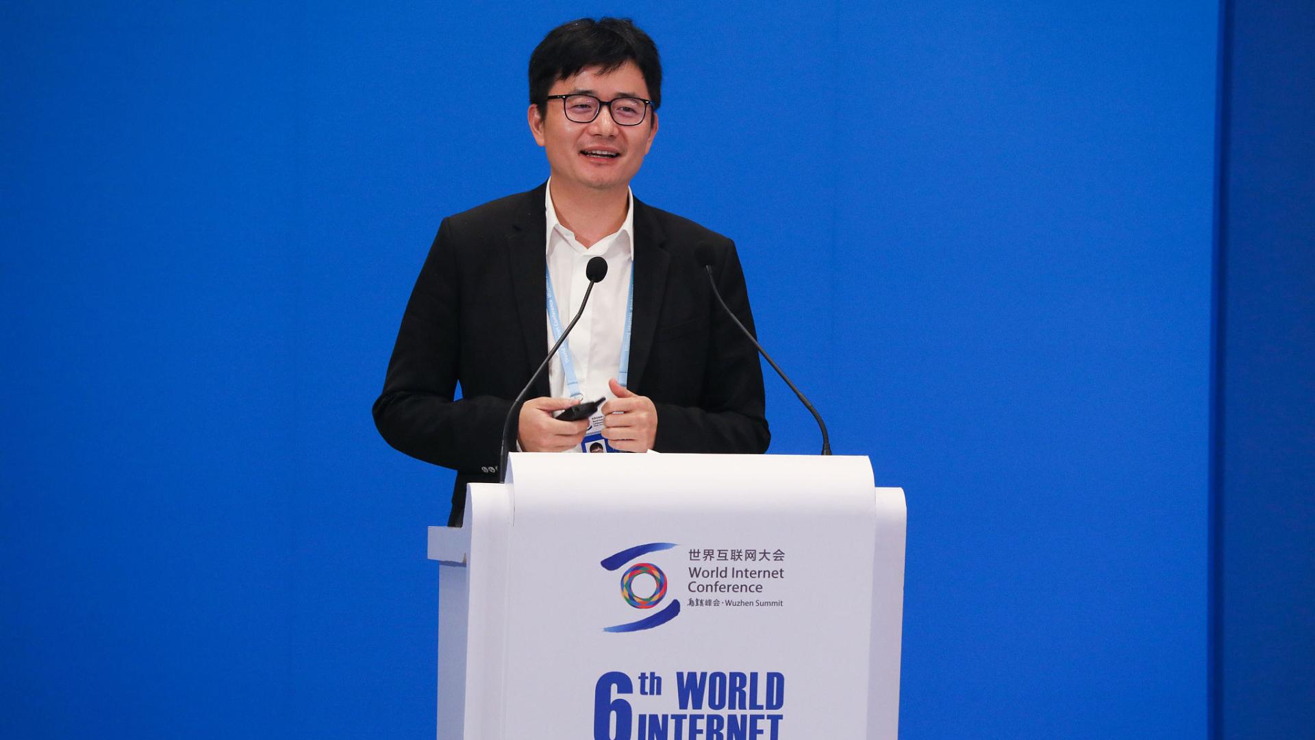 傅盛深夜发文向周鸿祎致歉：喝酒后一时冲动，已沟通协商