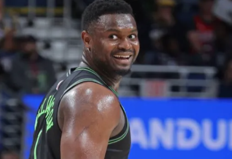 据记者Brandon “Scoop B” Robinson报道，鹈鹕对锡安-威廉