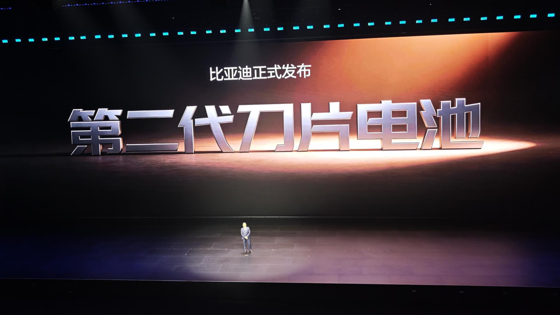 迪子“二代刀+闪充”到底有多强？硬核闪充技术树立行业新标杆！