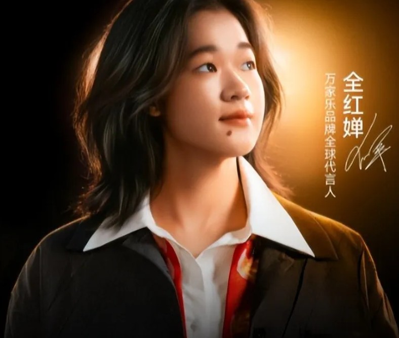 全红婵亮相身宽体胖H型身材，网友：这变化有点大啊！
 
以前吃喝太严格，很多都不