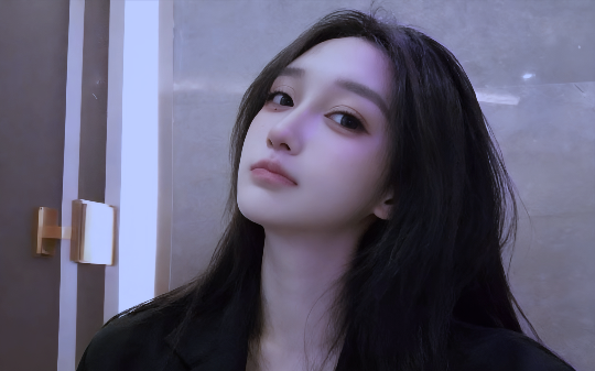 重生归来，老爸让我选 300 亿家产或月入1500，我果断选后者！弃承 300 亿后，富二代室友急疯