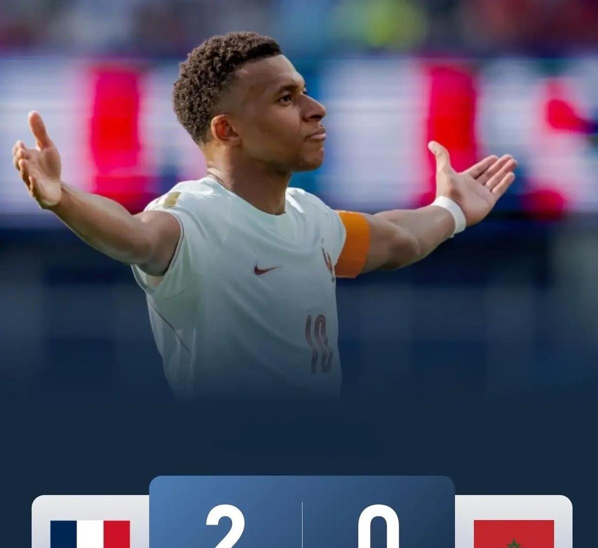别不信，世界杯正在提前迎来大结局。
法国2-0碾过摩洛哥，不是赢，是宣告。 五场
