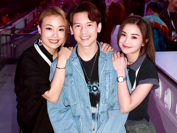 蔡卓妍上了热搜，不过，这一次，不是与老公同框撒糖，而是港媒的爆料，让网友直呼惊讶