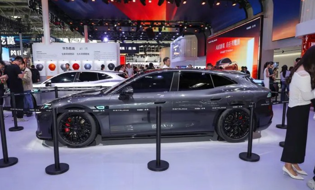 启境GT7充电速度实测
截至2026年5月1日，启境GT7暂无公开的第三方实测数