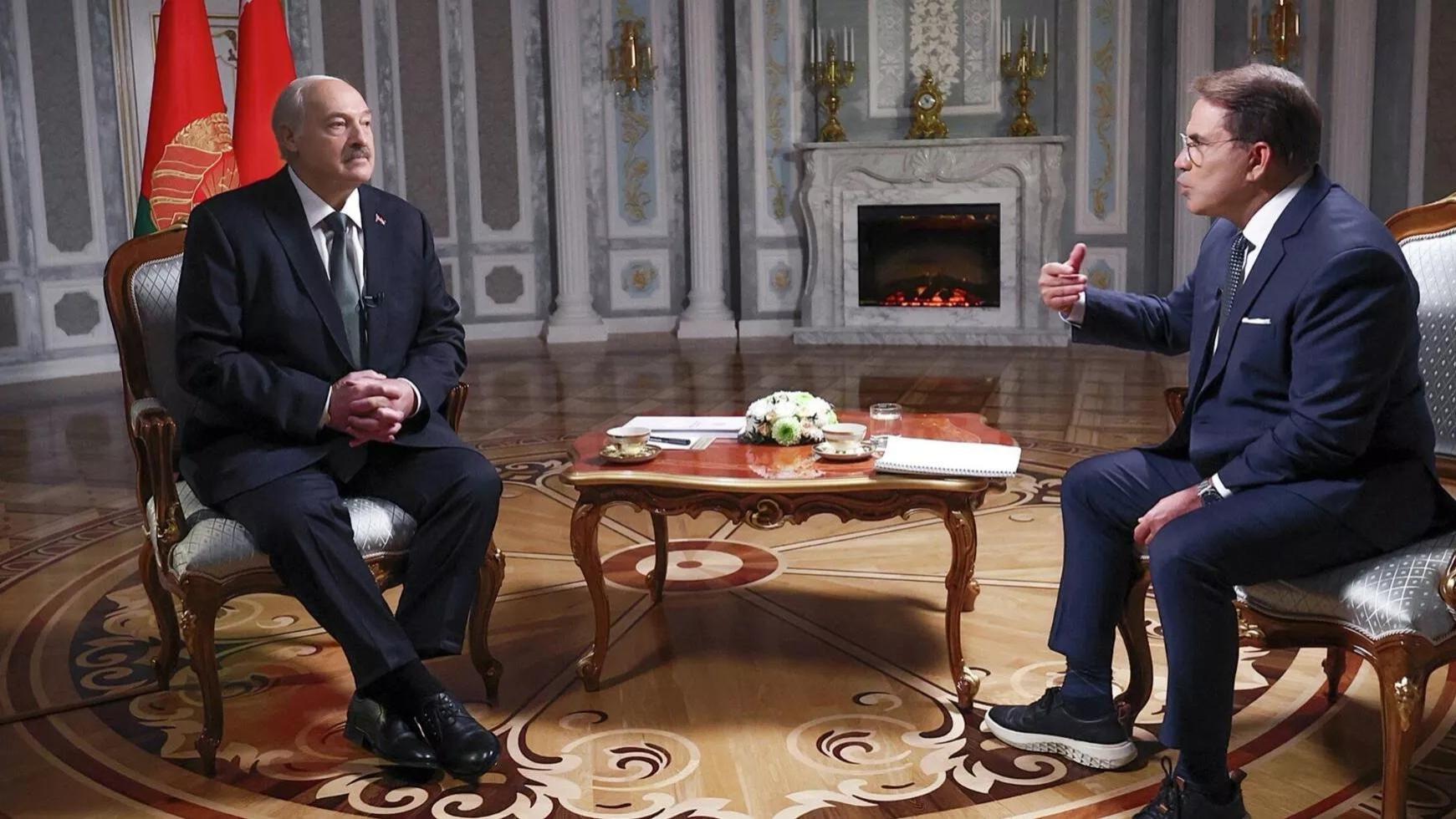 卢卡申科直言：美连伊朗都难以应对，更无法抗衡中国