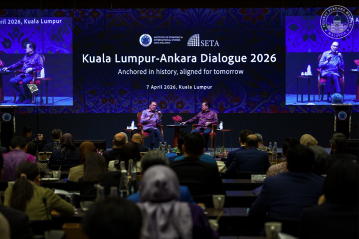 安瓦尔：马来西亚将推动与中国就南海问题磋商