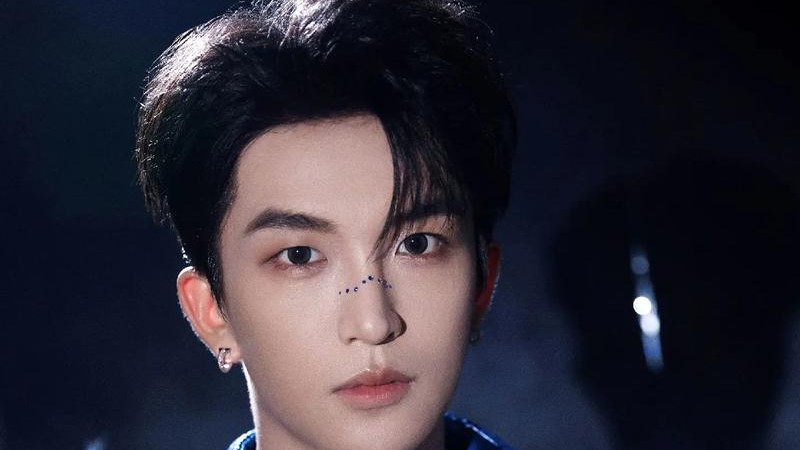 黄子弘凡工作室紧急辟谣！谣言离谱到发笑，红包宠粉反差拉满