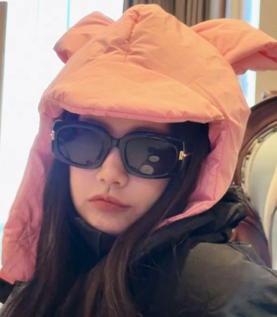 我们常听比你优秀的人还在拼命努力
你有什么借口可以躺平呢？说的真好，我们常常告诉