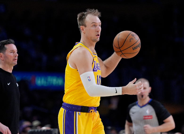 常规赛最后的4场，雷迪克重点练肯纳德的传控技术，结果真的练出来了？可以部分代替里