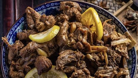 广西高峰柠檬鸭，不一样的酸香