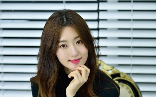 女儿偷50万救命钱挥霍反诬母亲入狱，绝症来临幡然醒悟，母女终得救赎