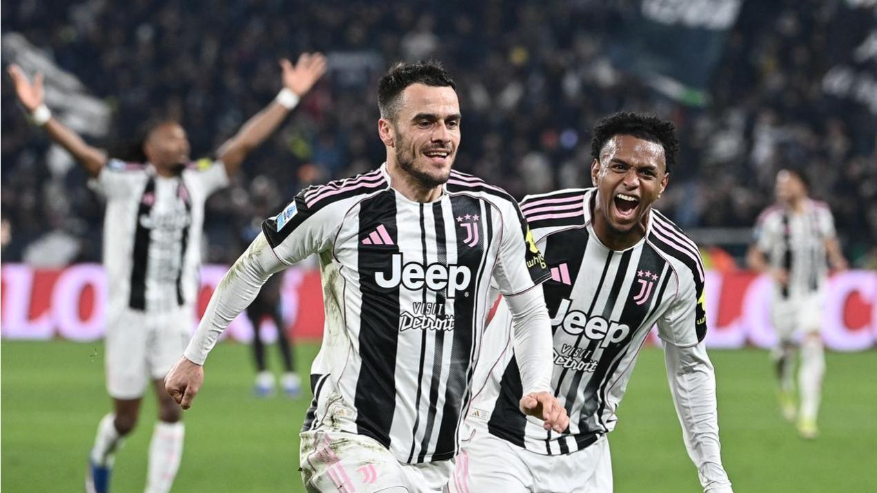 欧冠末轮生死战：埃因霍温主场迎击拜仁慕尼黑