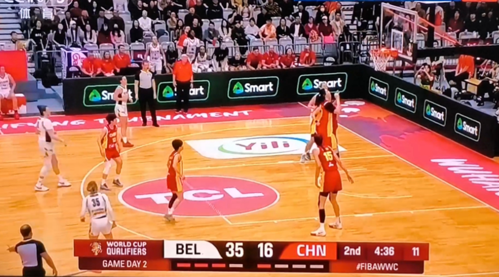 中国女篮以65比80大比分输给了比利时。应该说两只球队不在一个档次！而我们总习惯