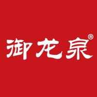 御龙泉高锶矿泉水