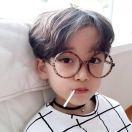 卖金花的小女孩