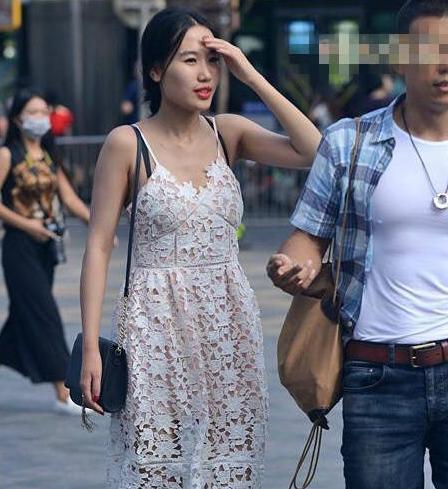 夏天就别穿的这么雷人了, 恰到好处的性感才深得人心