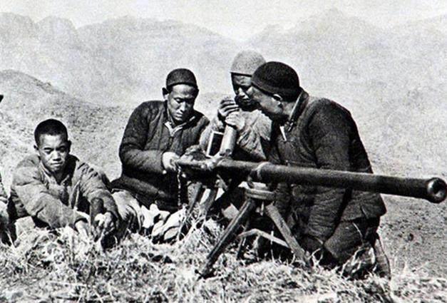 当年他从一个勤务兵连升四级, 为抗日立下战功, 官居上将至今健在