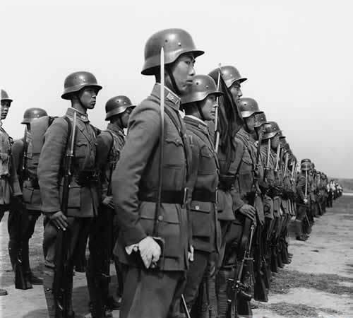 希特勒为什么要帮中国打日本?