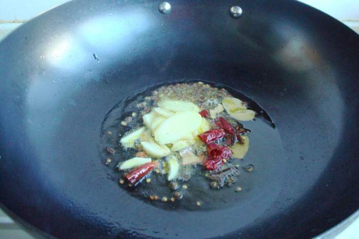 越吃越上瘾的水煮肥牛 越吃越上瘾的水煮肥牛