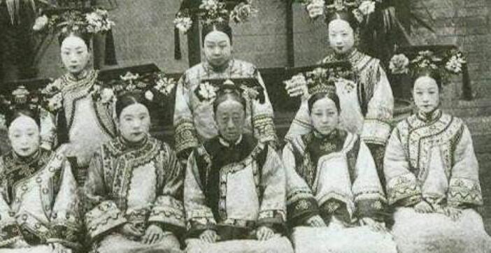 古代做皇帝真的很爽吗? 乾隆皇帝过得还不如现代白领