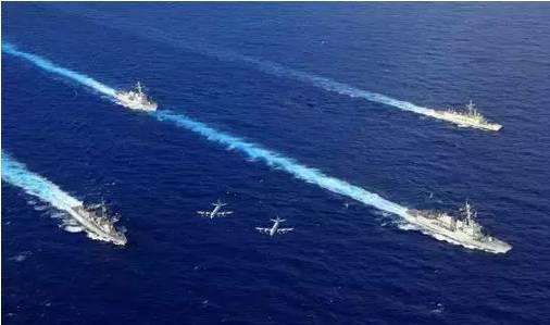 蒋介石为何在开国大典中途放弃轰炸天安门?