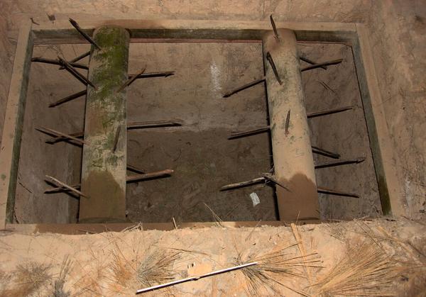 越南人当年做的陷阱, 看着就脚疼