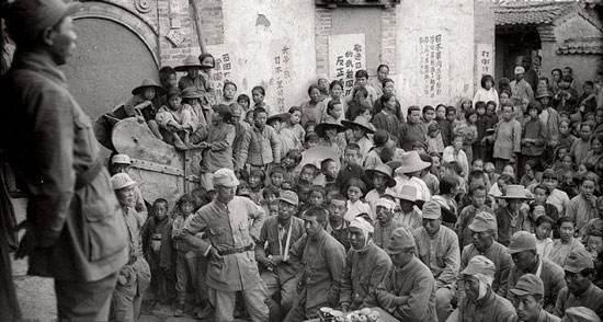 日军中有多少女士兵? 被八路军俘虏后, 受到怎样的对待